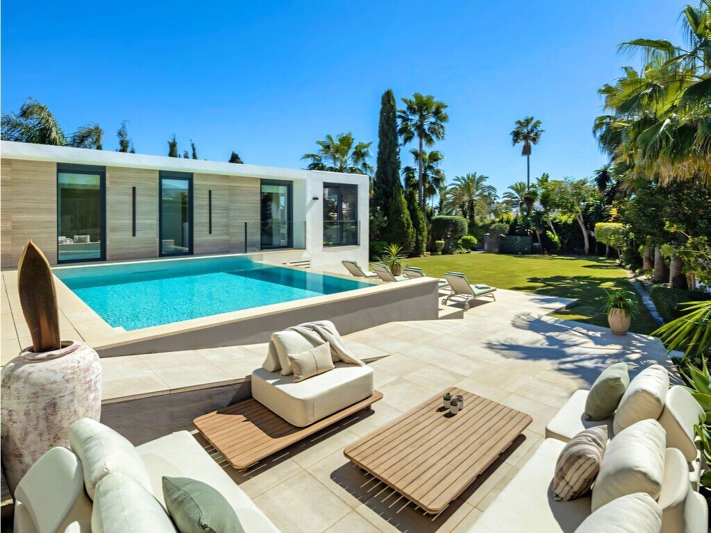 Villa in Nueva Andalucia, Marbella, Spain 2 - 18121398