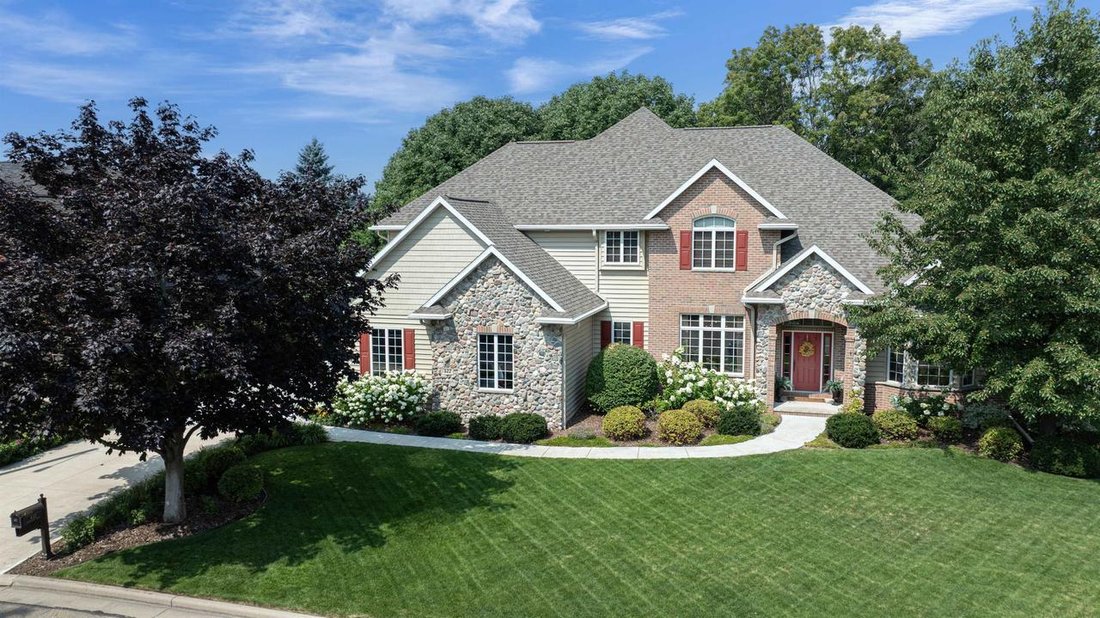 House in Neenah, Wisconsin, United States 2 - 18122594