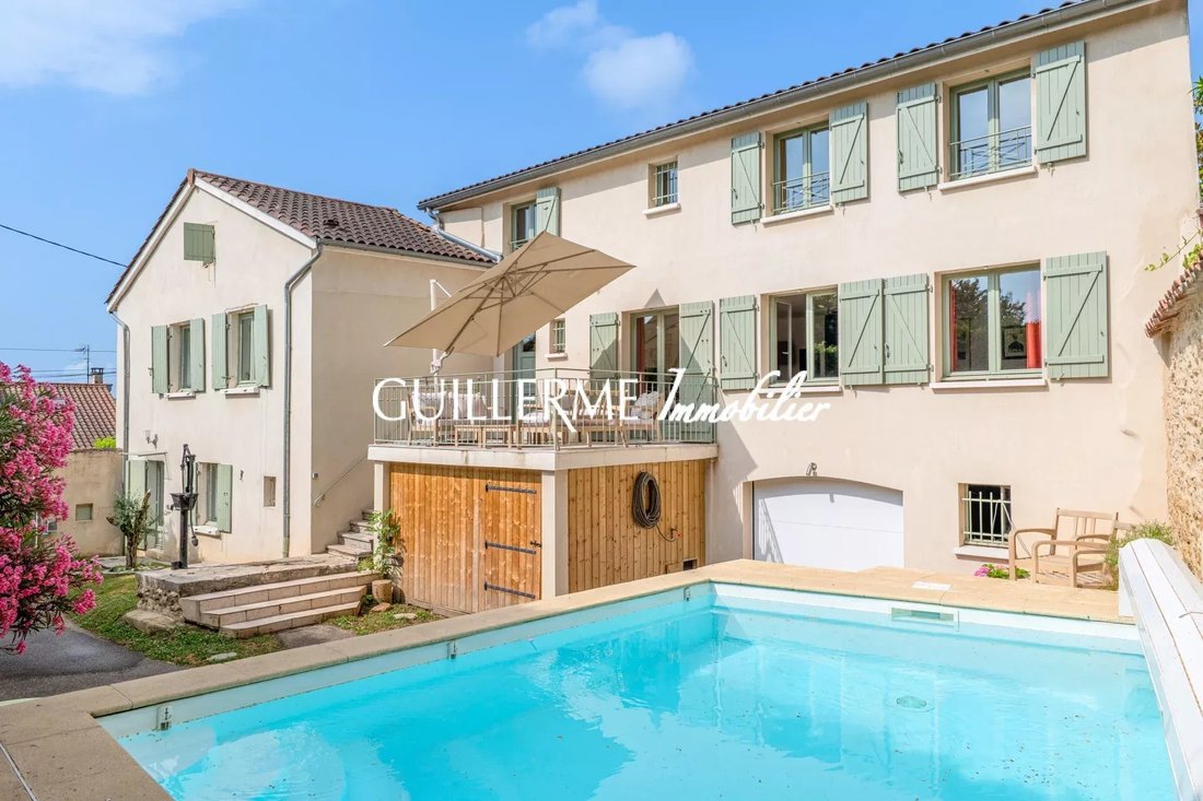 House in Est, Dardilly, France 1 - 18123883