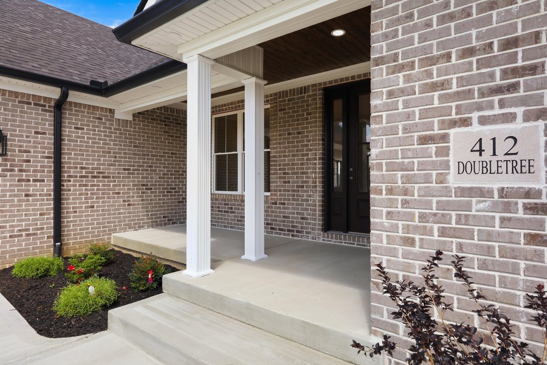 House in Richmond, Kentucky, United States 3 - 17460101