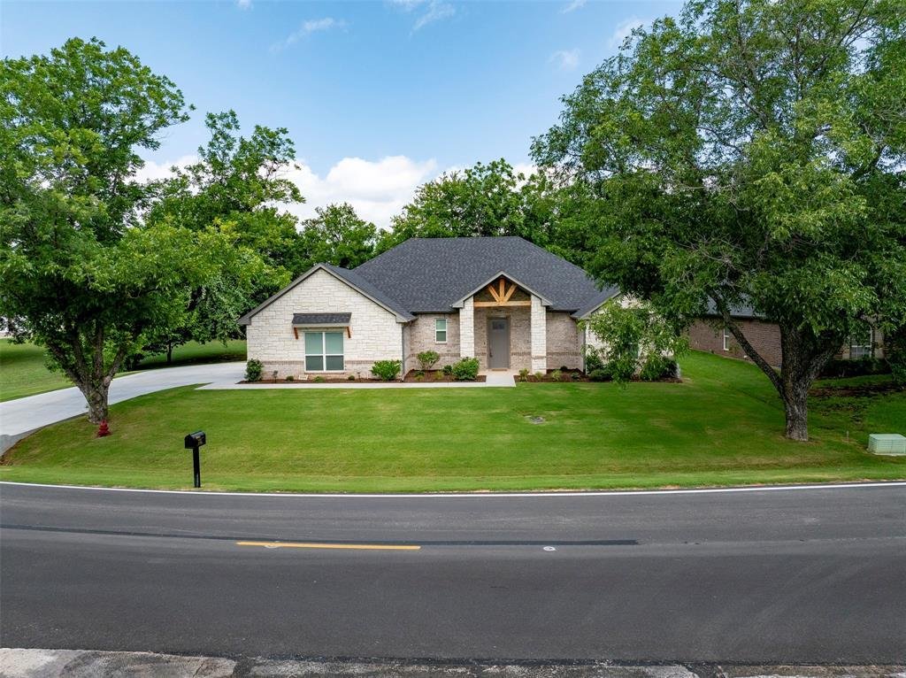 House in Granbury, Texas, United States 1 - 18122419