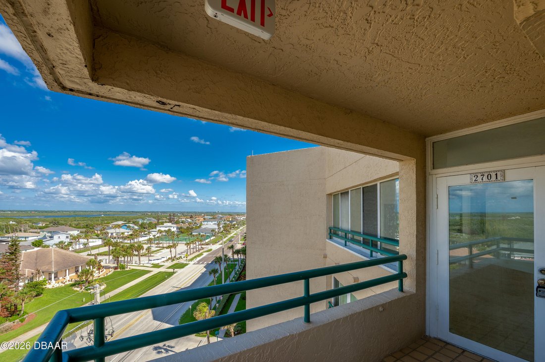Condo in Port Orange, Florida, United States 2 - 18102425