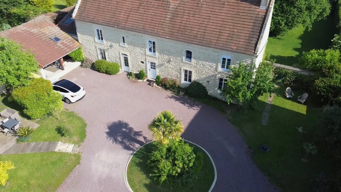 Villa in Bayeux, Normandy, France 3 - 18124025