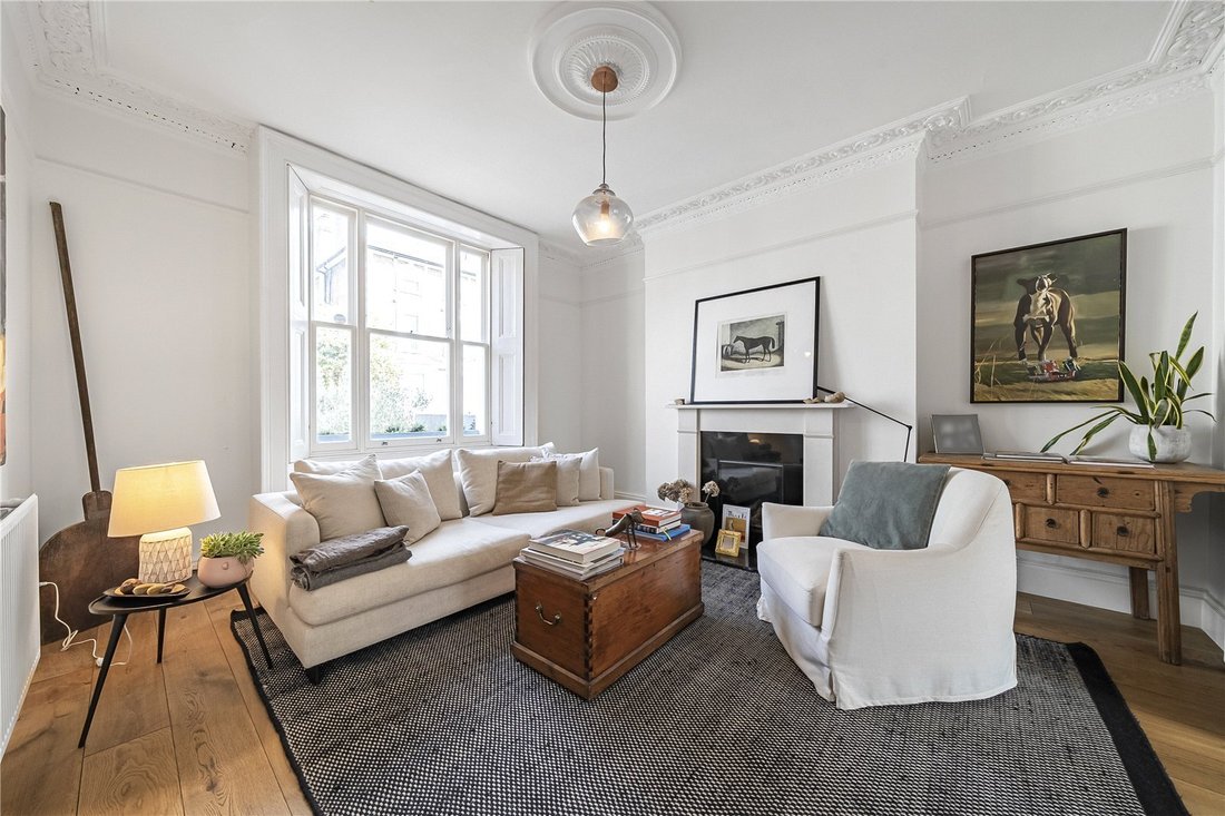 House in Richmond Upon Thames, England 2 - 18119572