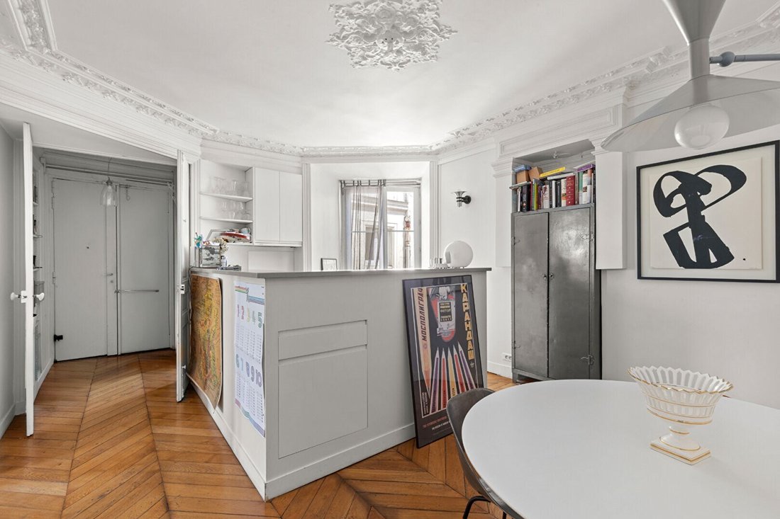Apartment in Palais Royal, Paris 1er Arrondissement, Paris 4 - 17431433