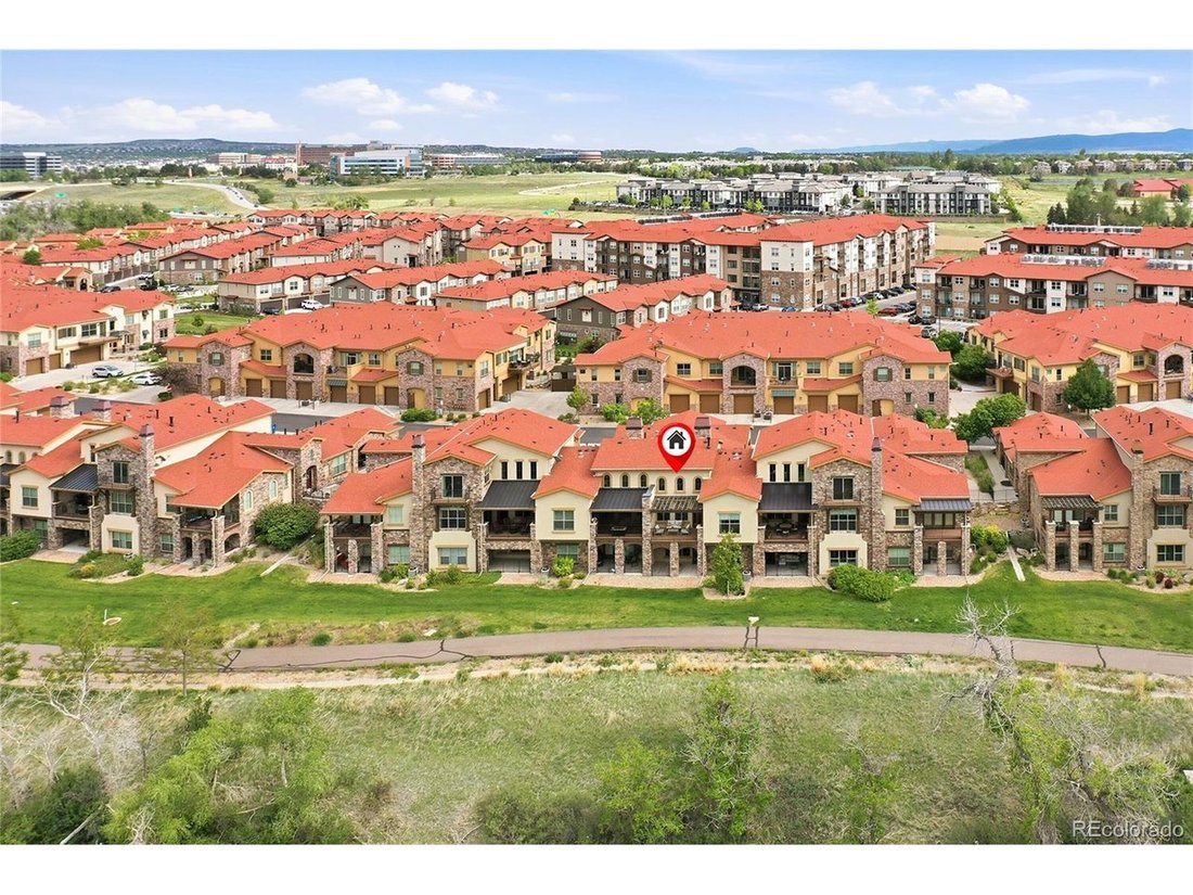Townhouse in Highlands Ranch, Colorado, United States 2 - 18121921