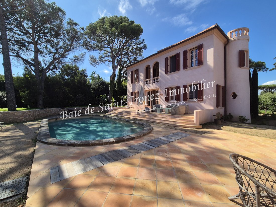 Villa in Zone Ouest Urbaine, Saint-Tropez, France 4 - 18122557