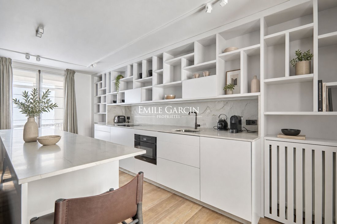 Apartment in Invalides, Paris 7e Arrondissement, Paris 4 - 18123980