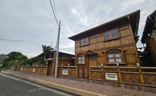 Casa en San Lorenzo, Manabí, Ecuador 1