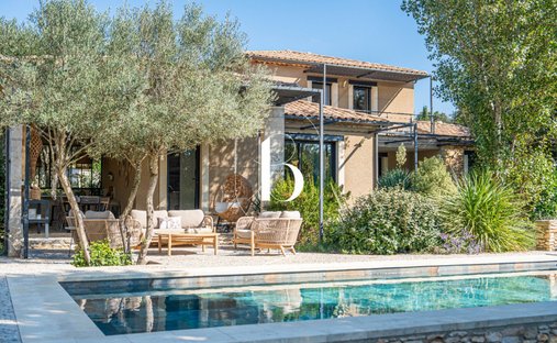 House in Uzès, Occitania, France 1