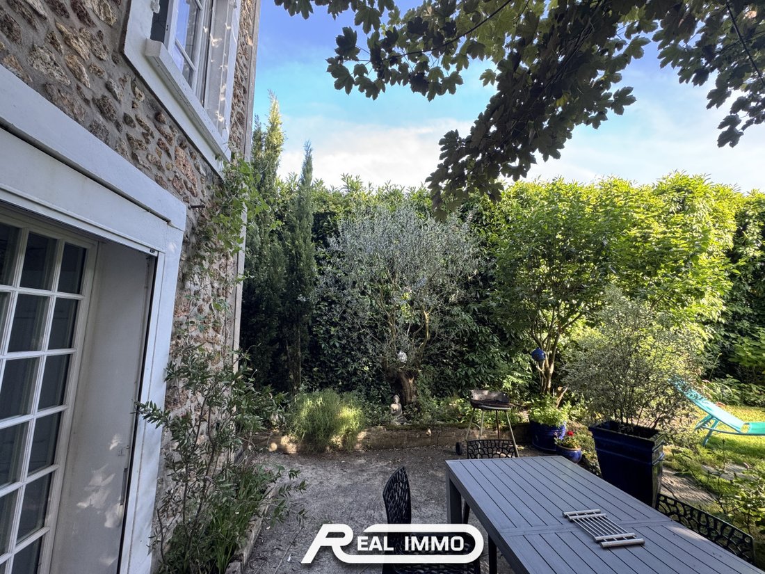 House in Jouars-Pontchartrain, Ile-de-France, France 4 - 18040997