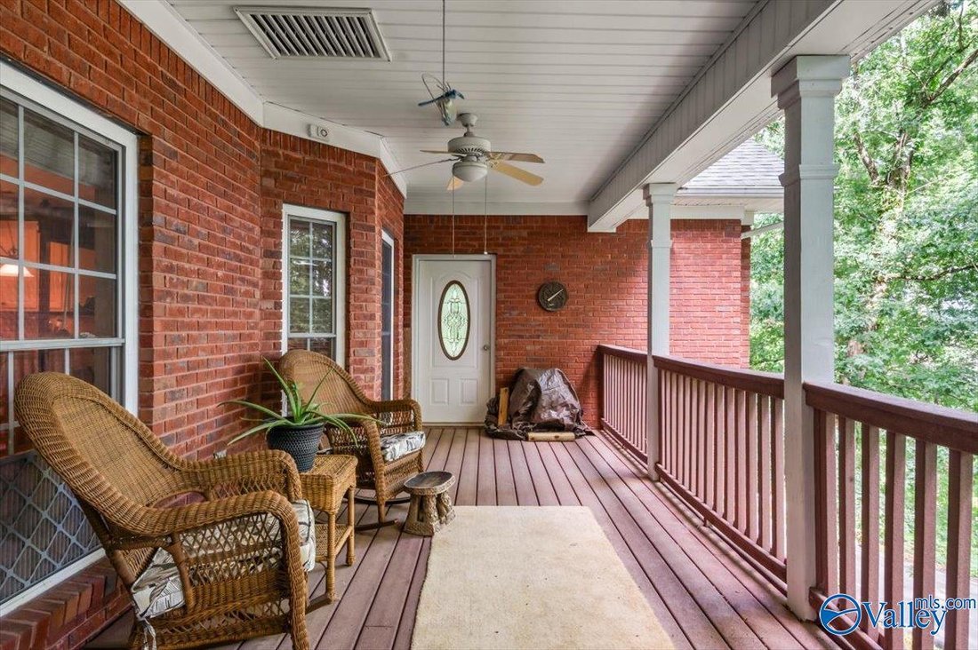 House in Guntersville, Alabama, United States 4 - 18121384