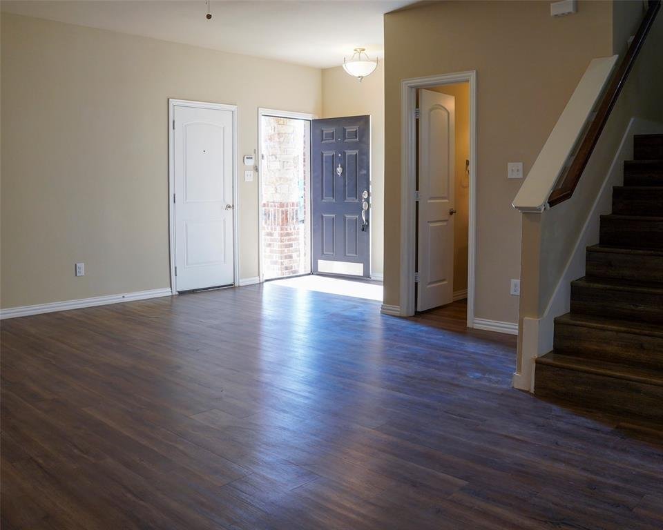 Apartment in Sanger, Texas, United States 5 - 18122401