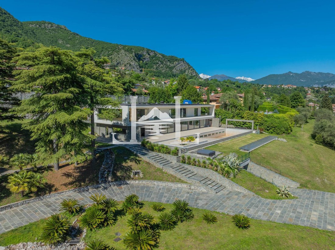 Villa in Tremezzina, Lombardy, Italy 1 - 17507578