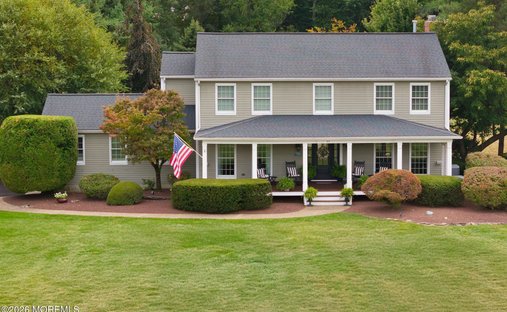 House in Robbinsville Township, New Jersey, United States 1