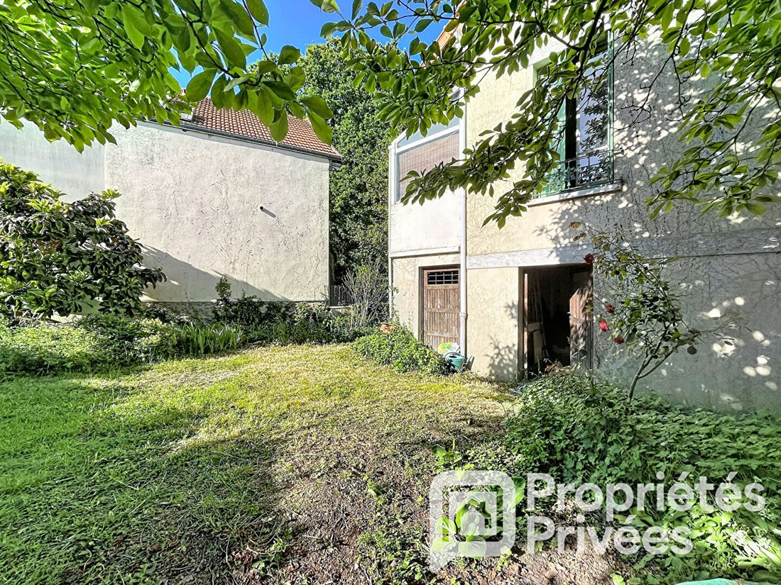Villa in Jardin Parisien, Clamart, France 3 - 18024198