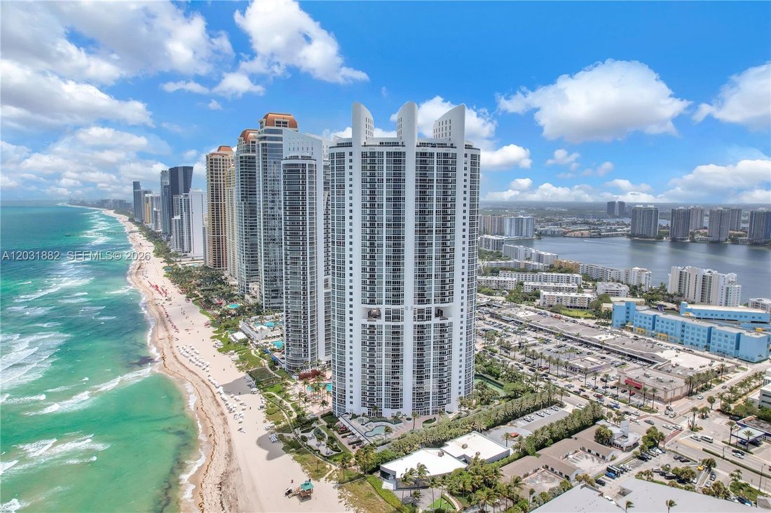 Condo in Sunny Isles Beach, Florida, United States 2 - 18119979