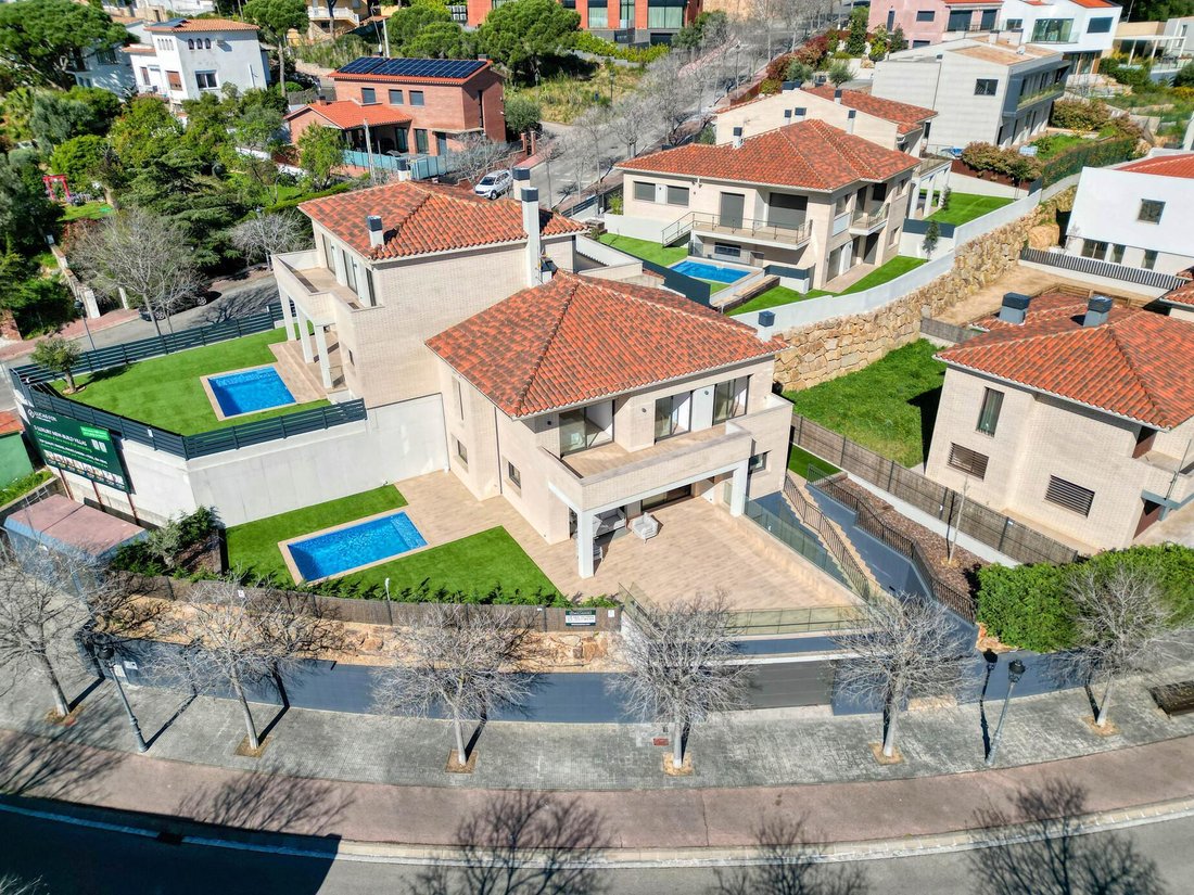 Villa in Sant Feliu de Guixols, Catalonia, Spain 2 - 18119402