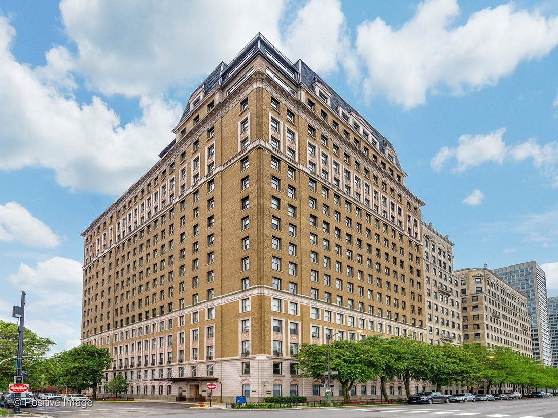 Co Op in Chicago, Illinois, United States 2 - 18123167