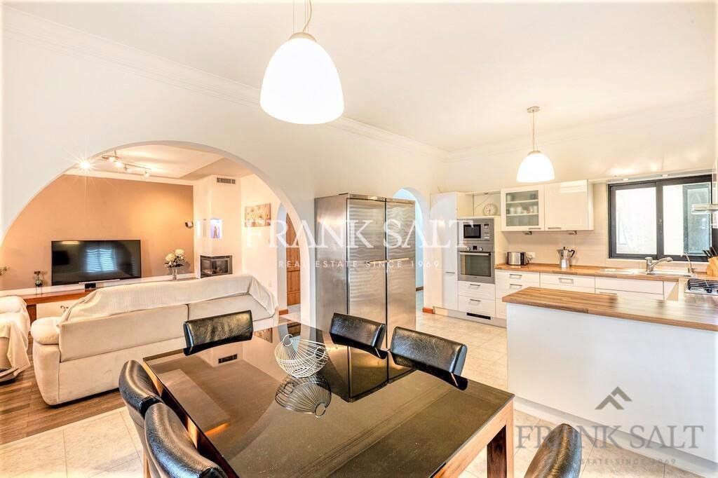 Apartment in Pembroke, Malta 5 - 16412852