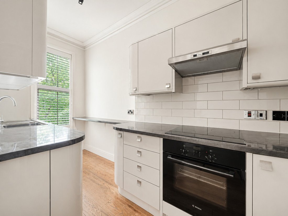 Apartment in Earls Court, Kensington And Chelsea, England 3 - 18123580