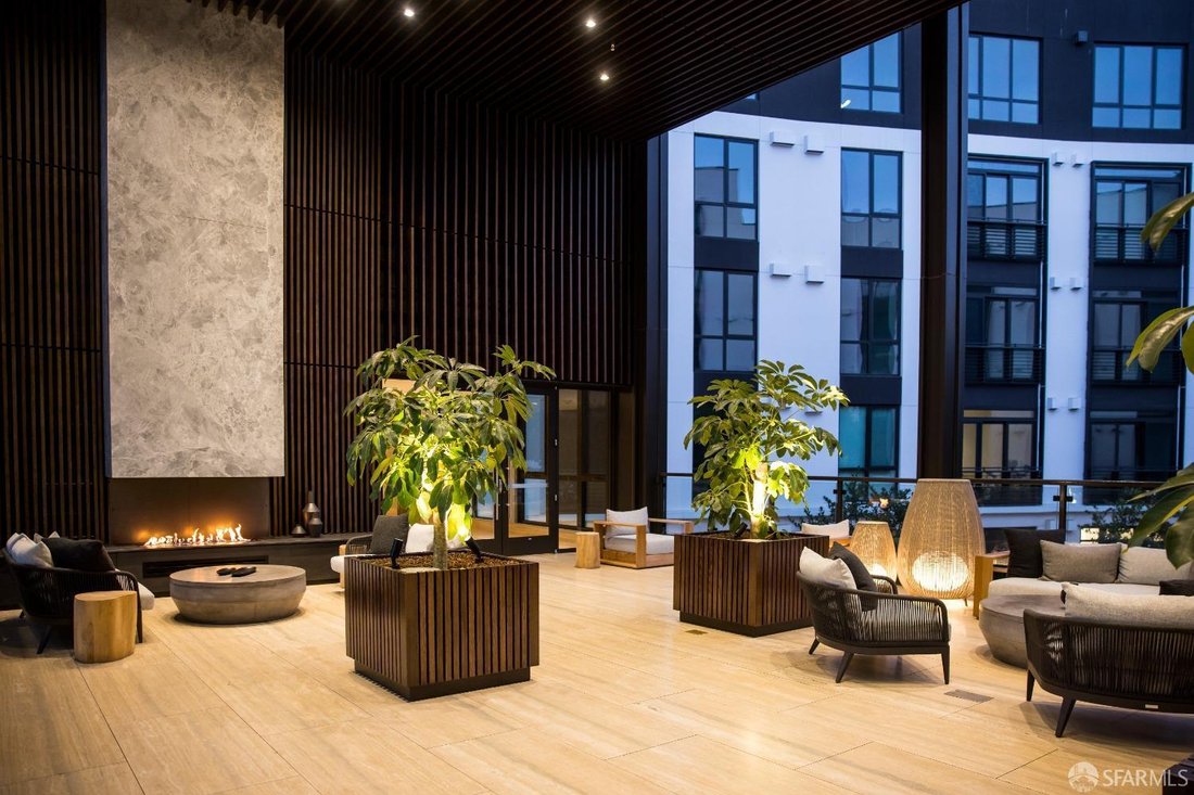 Condo in San Francisco, California, United States 1 - 18121392