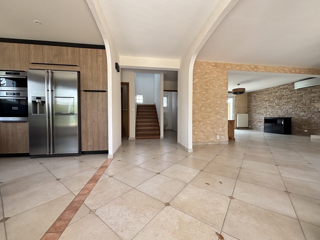 House in Saintry-sur-Seine, Ile-de-France, France 2 - 18124564