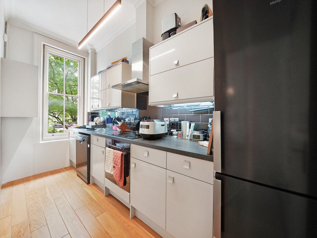Apartment in Earls Court, Kensington And Chelsea, England 5 - 18123580