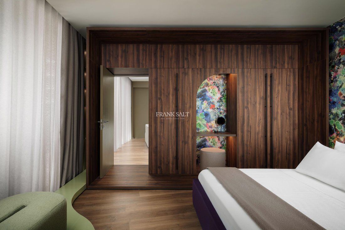 Apartment in Saint Julian's, Malta 4 - 16776322
