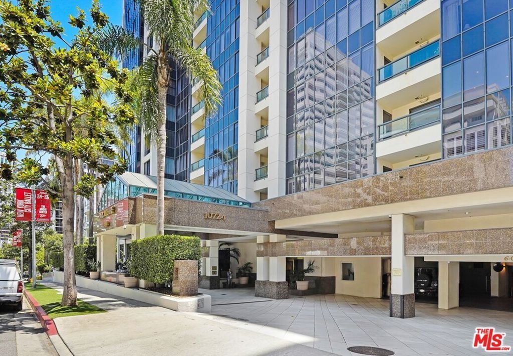 Condo in Los Angeles, California, United States 1 - 18122641