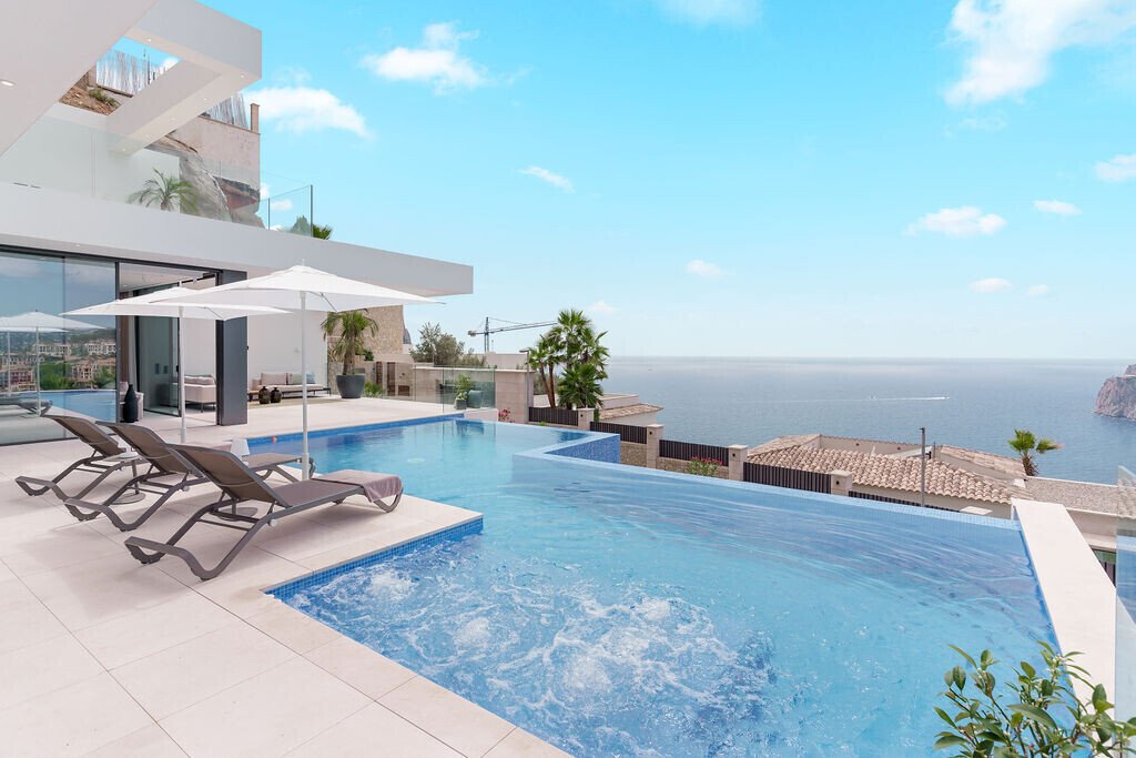 Villa in Port d'Andratx, Andratx, Balearic Islands 1 - 18119492