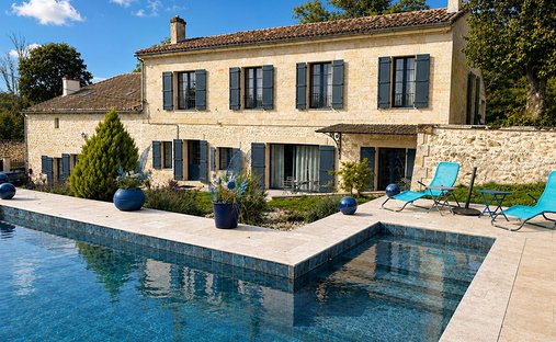 Villa in Saint-Émilion, Nouvelle-Aquitaine, France 1