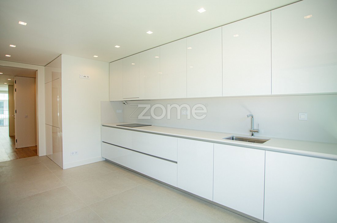 Apartment in Senhora da Hora, Porto District, Portugal 1 - 18124283
