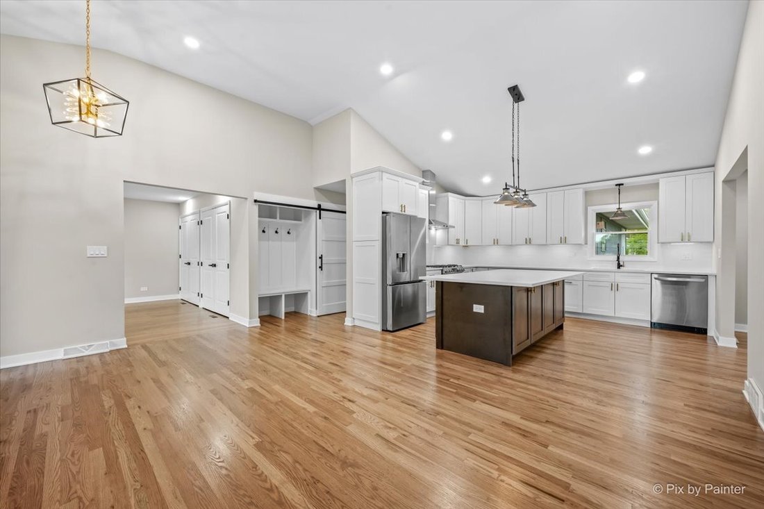 House in Roselle, Illinois, United States 4 - 18123176