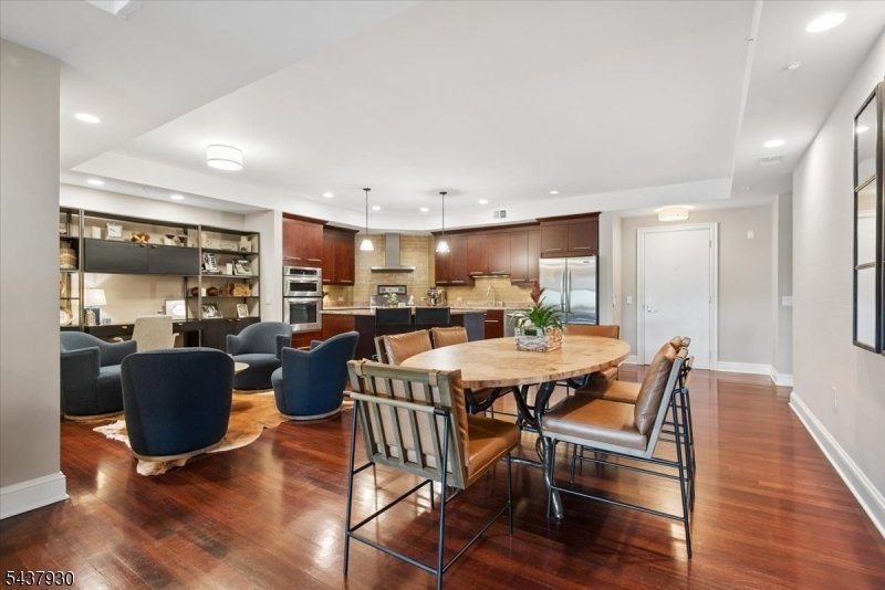 Condo in Morristown, New Jersey, United States 4 - 18119118