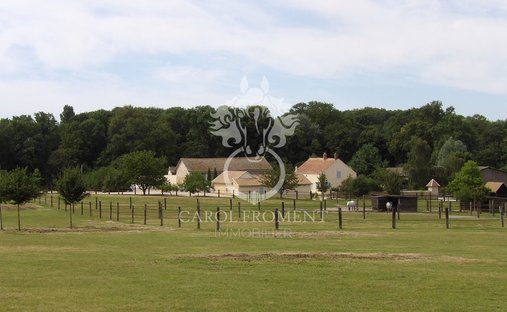 Castle in Briis-sous-Forges, Ile-de-France, France 1