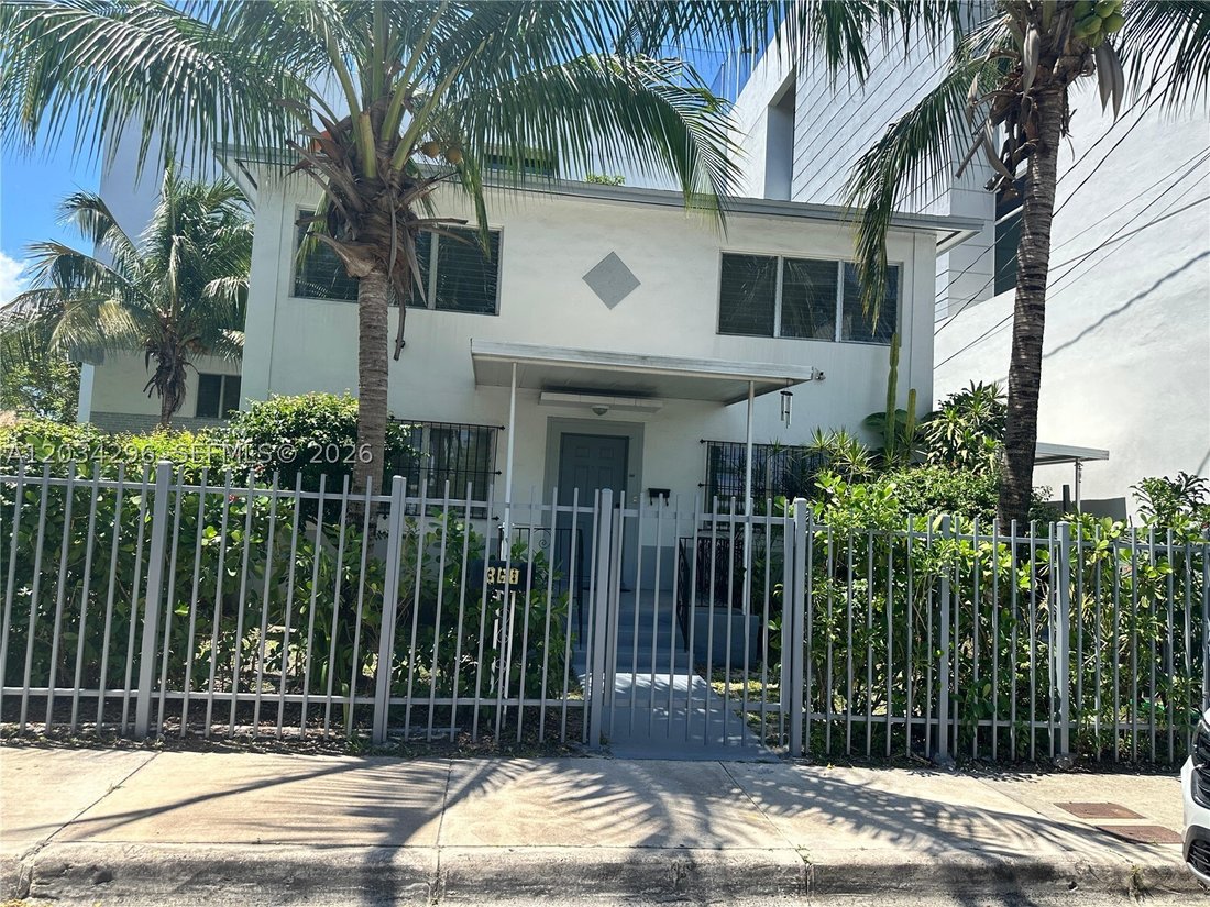 Miami, Florida, United States 5 - 18122987