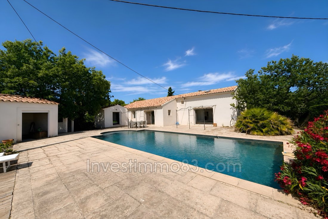 Villa in Greasque, Provence-Alpes-Côte d'Azur, France 1 - 18119662