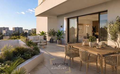 Penthouse in Centre Historique, Montpellier, France 1