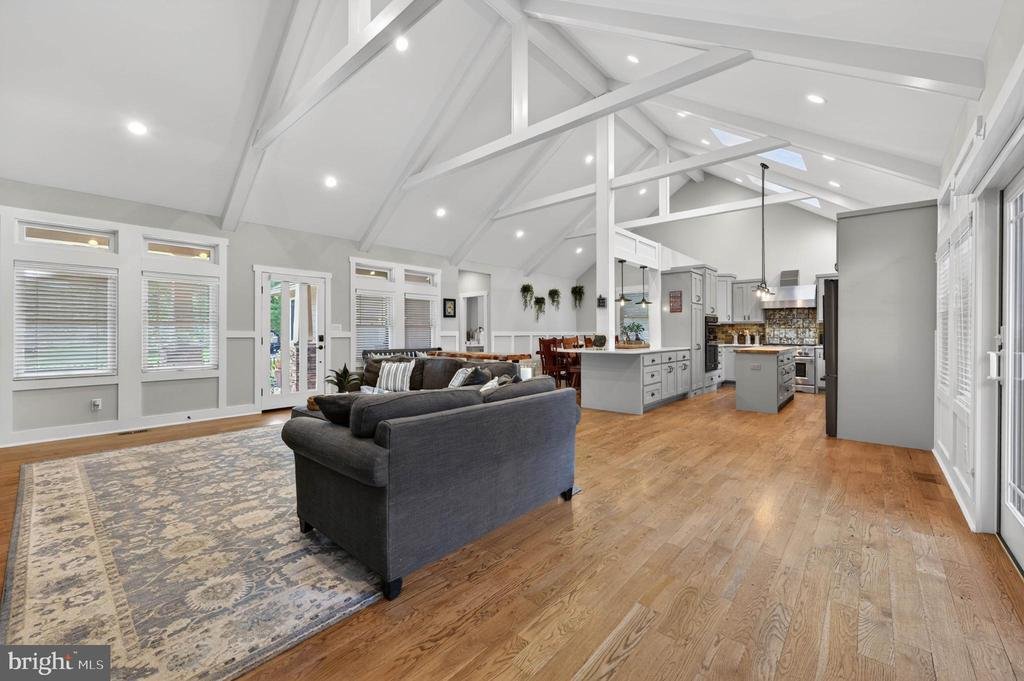 House in Medford Lakes, New Jersey, United States 2 - 18124503