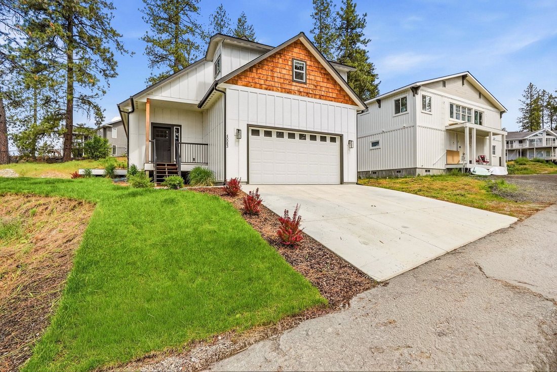 House in Loon Lake, Washington, United States 1 - 18121437