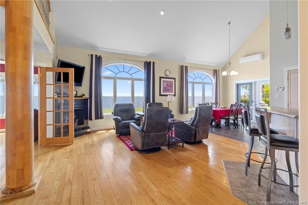 House in Avon, New Brunswick, Canada 5 - 18123258