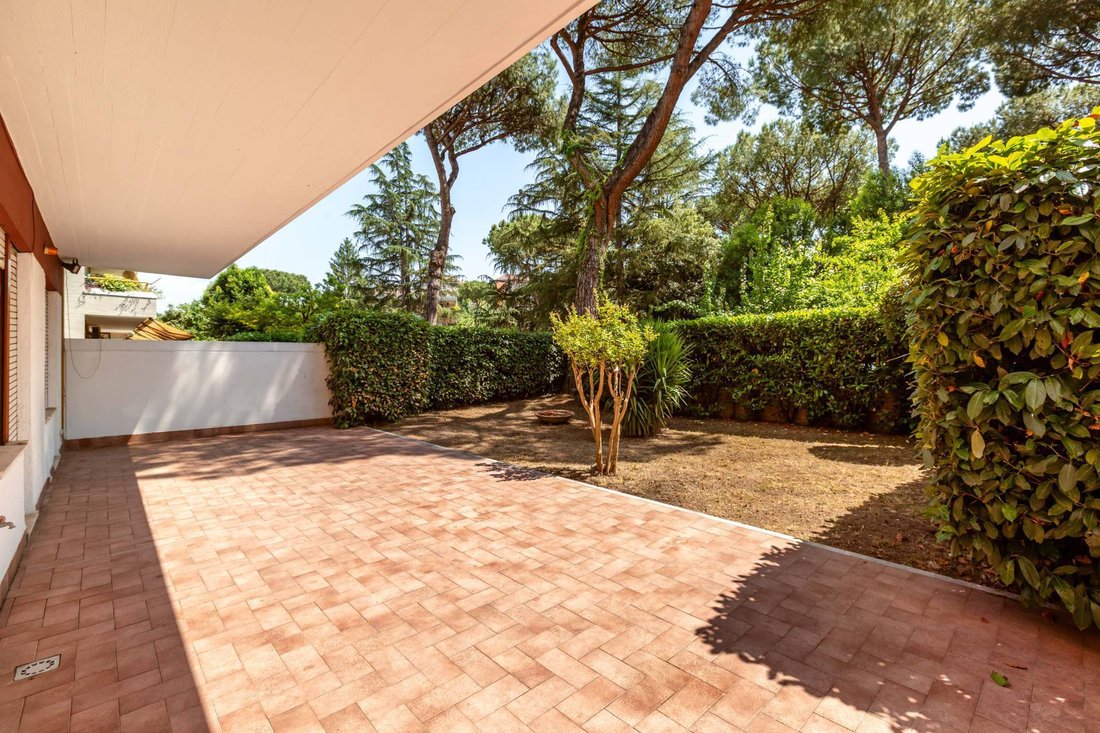 Apartment in Villa Chigi - Quartiere Africano, Rome, Italy 2 - 18124407