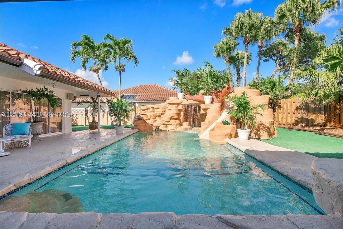 House in Boca Raton, Florida, United States 1 - 17994374