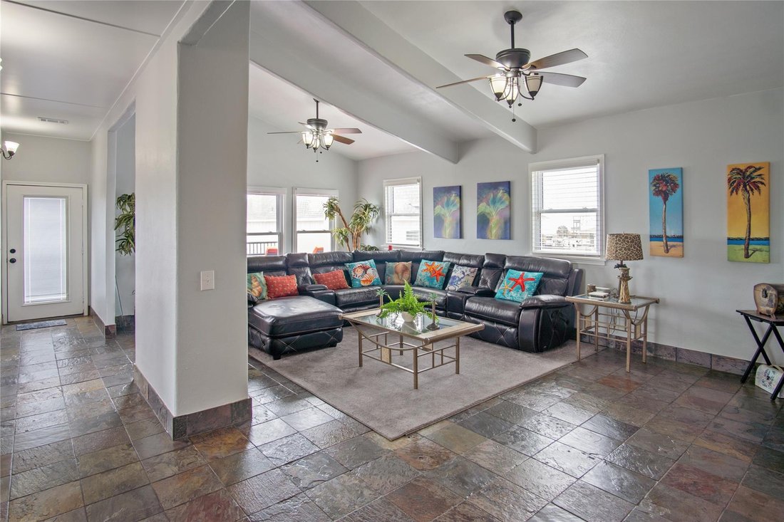 House in Bolivar Peninsula, Texas, United States 5 - 18122577