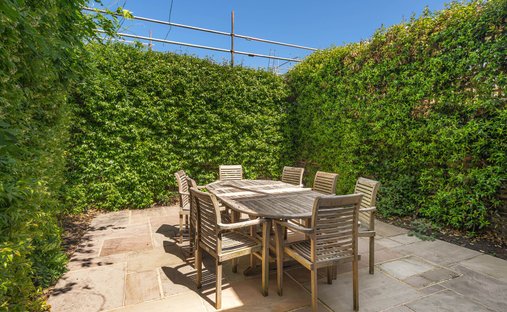 House in Walham Green, Hammersmith and Fulham, England 1