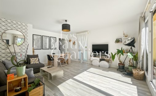 Apartment in Gennevilliers, Ile-de-France, France 1