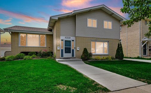 Apartment in Oak Lawn, Illinois, United States 1