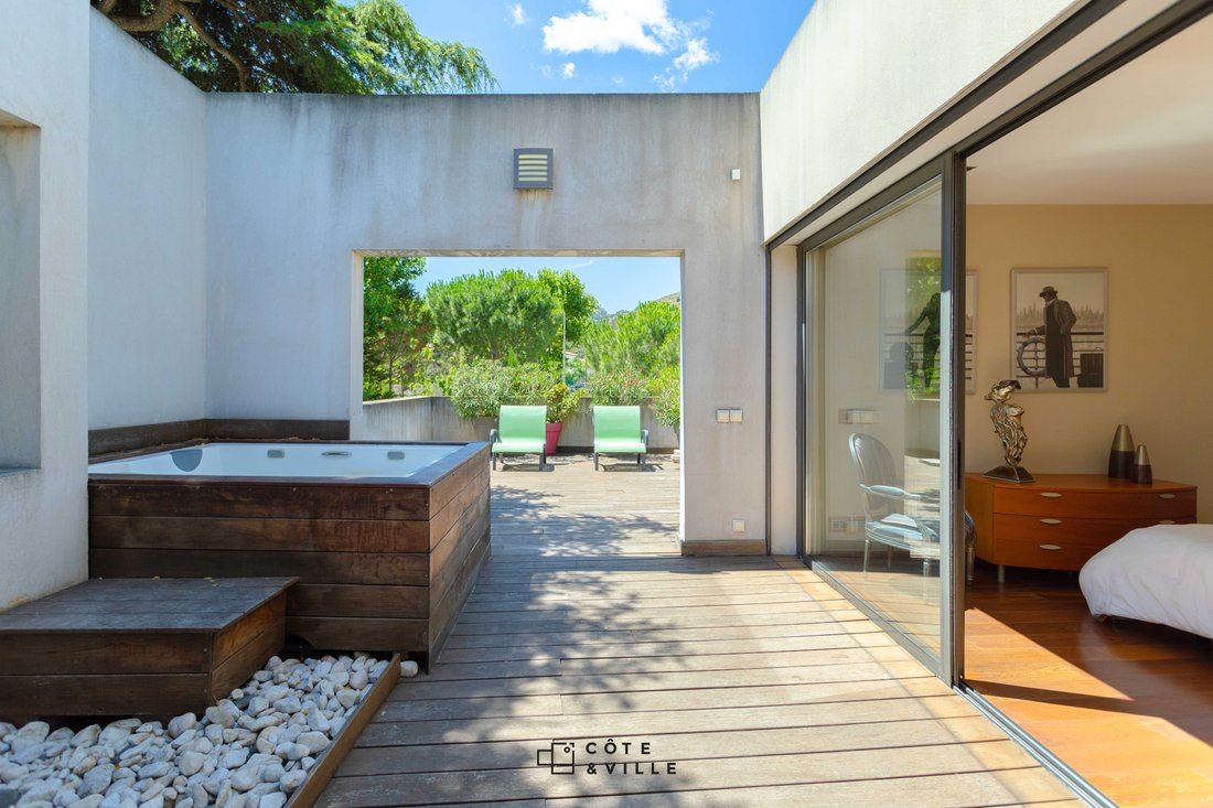 Villa in Le Redon, Marseille, Provence-Alpes-Côte d'Azur 4 - 18122169