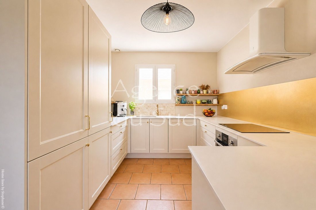 House in Saint-Zacharie, Provence-Alpes-Côte d'Azur, France 2 - 18122452